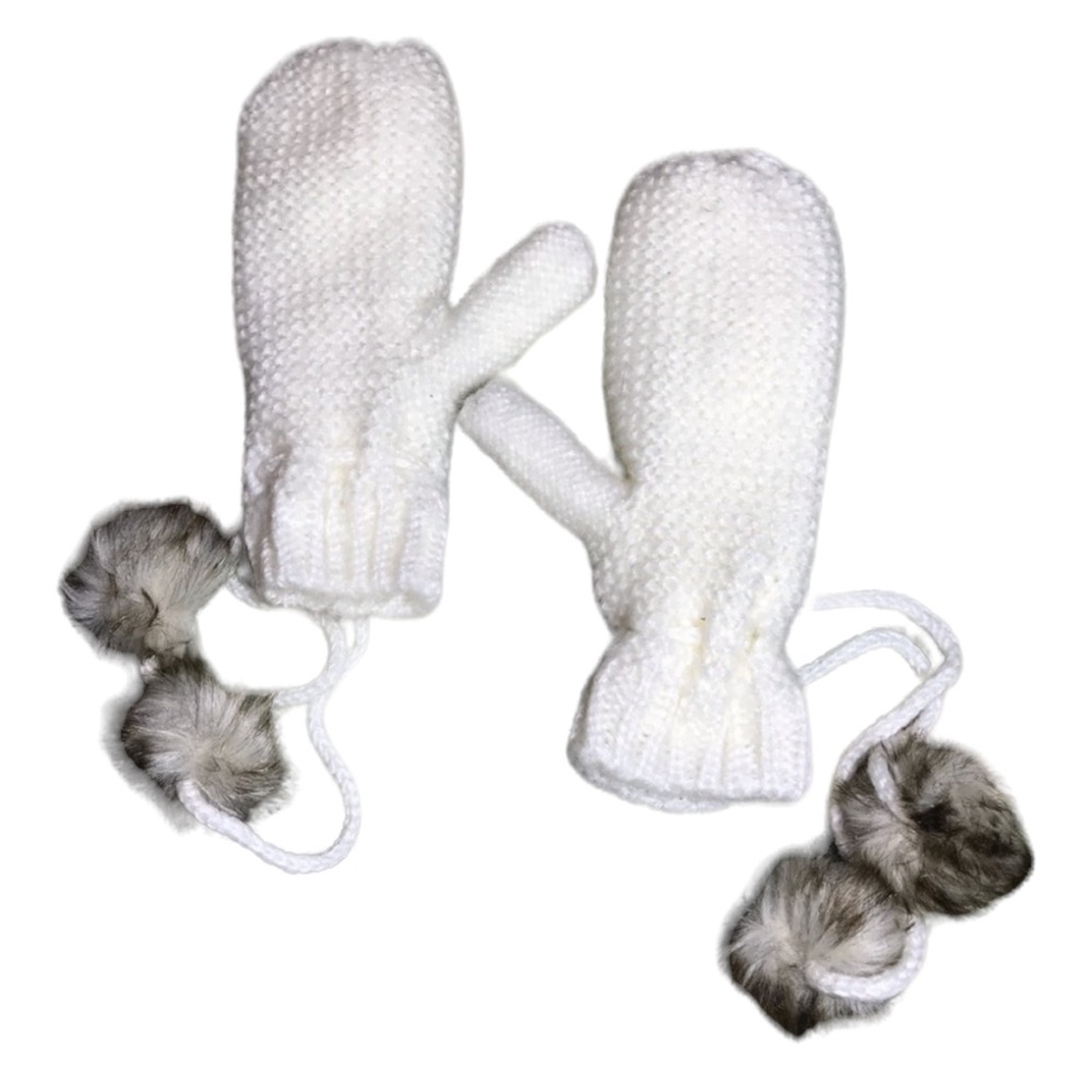 Cream Mittens - Picture 4 of 5